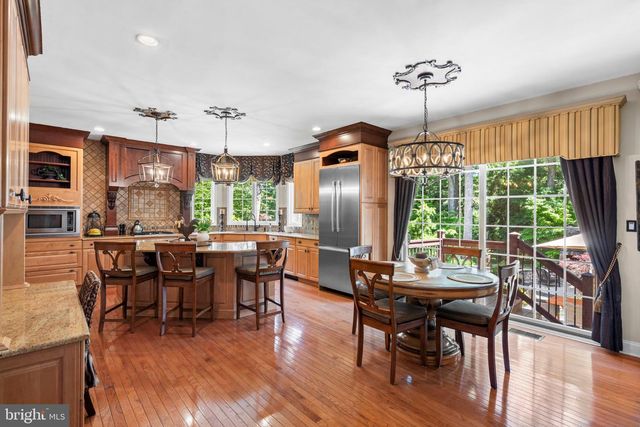 402 TIMBER LN, Mullica Hill, NJ 08062