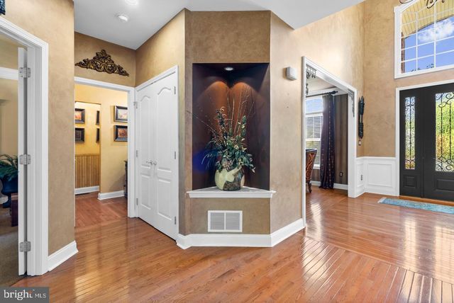402 TIMBER LN, Mullica Hill, NJ 08062
