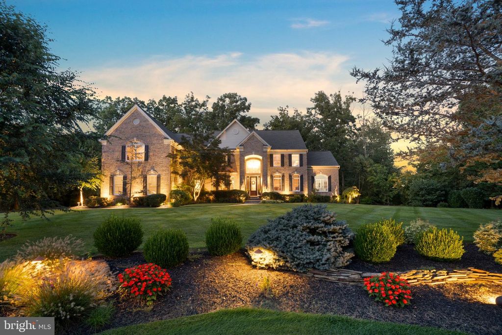 402 TIMBER LN, MULLICA HILL, NJ 08062 — exterior