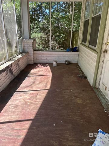 553 Magnolia Road, Mobile, AL 36606