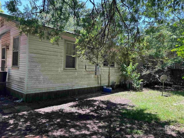 553 Magnolia Road, Mobile, AL 36606