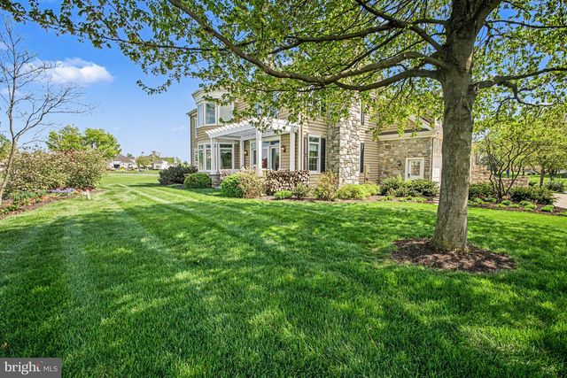 671 BENT CREEK DR, Lititz, PA 17543