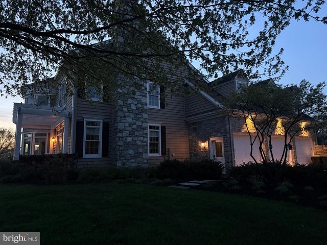 671 BENT CREEK DR, Lititz, PA 17543