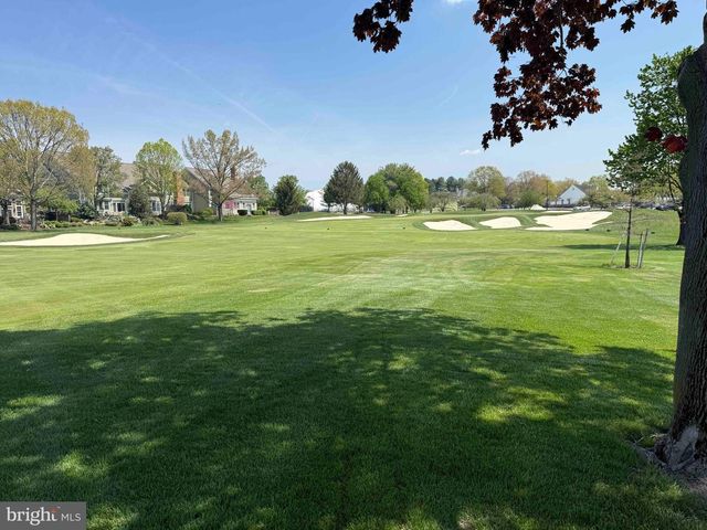 671 BENT CREEK DR, Lititz, PA 17543