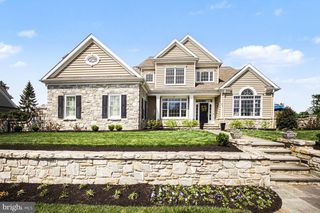 671 BENT CREEK DR, Lititz, PA 17543