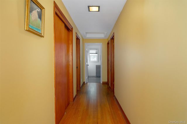 29 McAllister Drive, Pleasant Valley, NY 12569