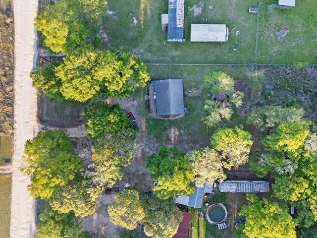 461 Trails End Drive, Cleveland, TX 77328