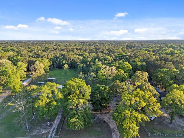 461 Trails End Drive, Cleveland, TX 77328