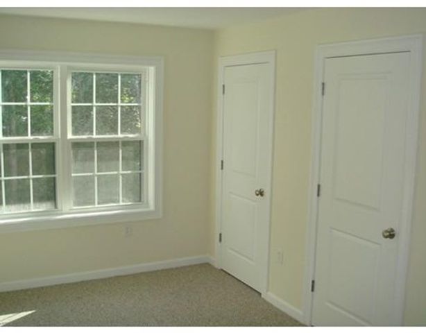 225 West Squantum 204, Quincy, MA 02169