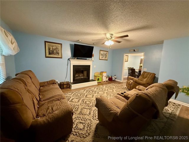 97 Cliffdale Court, Cameron, NC 28326