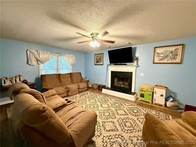 97 Cliffdale Court, Cameron, NC 28326