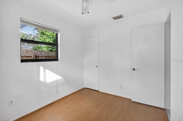 2480 18TH AVENUE N, St Petersburg, FL 33713