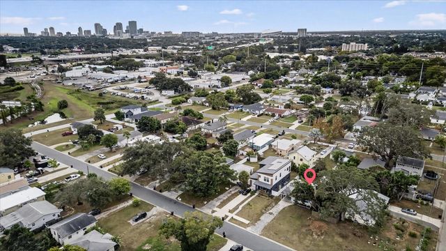 2480 18TH AVENUE N, St Petersburg, FL 33713