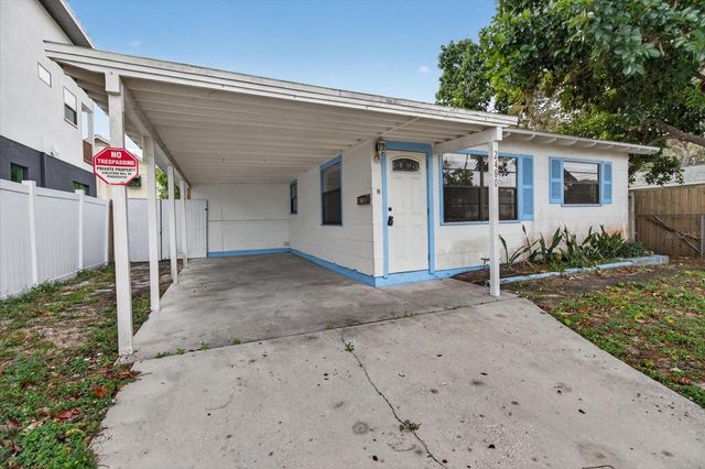 2480 18TH AVENUE N, St Petersburg, FL 33713