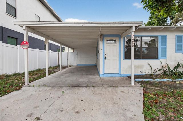 2480 18TH AVENUE N, St Petersburg, FL 33713