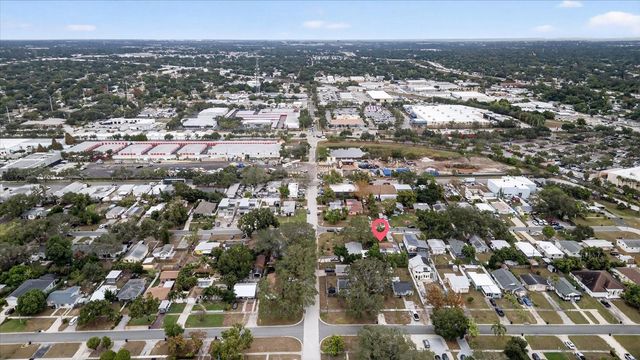 2480 18TH AVENUE N, St Petersburg, FL 33713