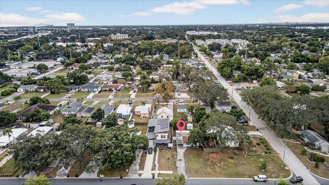 2480 18TH AVENUE N, St Petersburg, FL 33713