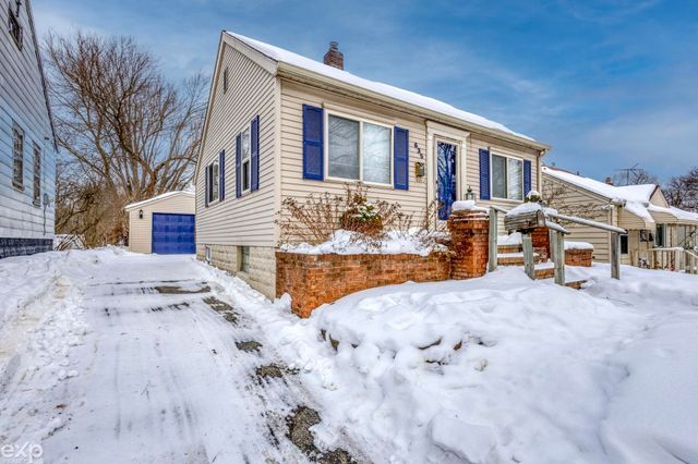 635 E Tennyson Avenue, Pontiac, MI 48340