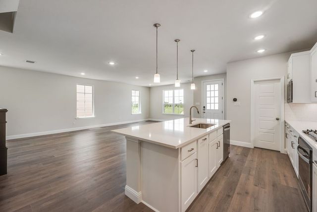 1826 Waterwalk Drive, Rowlett, TX 75088
