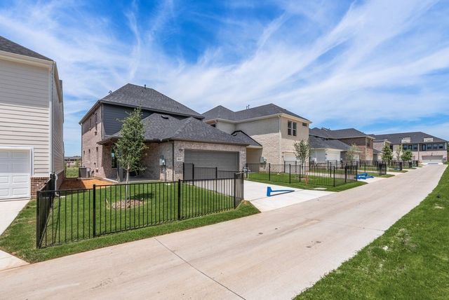1826 Waterwalk Drive, Rowlett, TX 75088