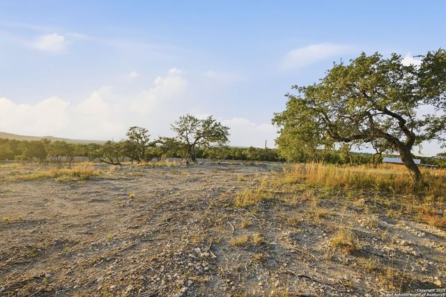 30150 Roadrunner, Bulverde, TX 78163