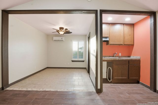 30150 Roadrunner, Bulverde, TX 78163