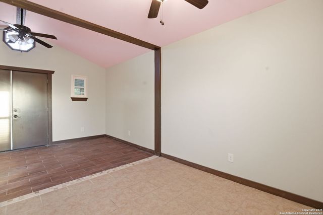 30150 Roadrunner, Bulverde, TX 78163