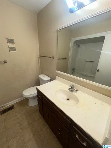 4220 FIELDSTONE DRIVE, Birmingham, AL 35215