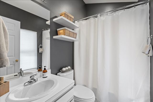 7322 Randolph Street 2, Forest Park, IL 60130