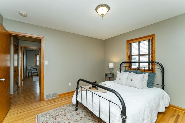 1630 3rd Avenue NE, Rochester, MN 55906