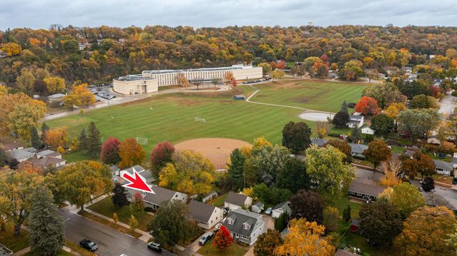 1630 3rd Avenue NE, Rochester, MN 55906