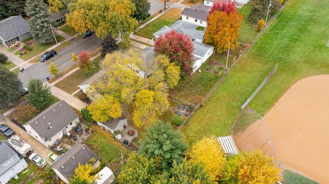 1630 3rd Avenue NE, Rochester, MN 55906