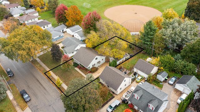 1630 3rd Avenue NE, Rochester, MN 55906