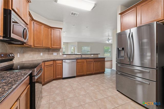 6208 Suellen Lane, Killeen, TX 76542