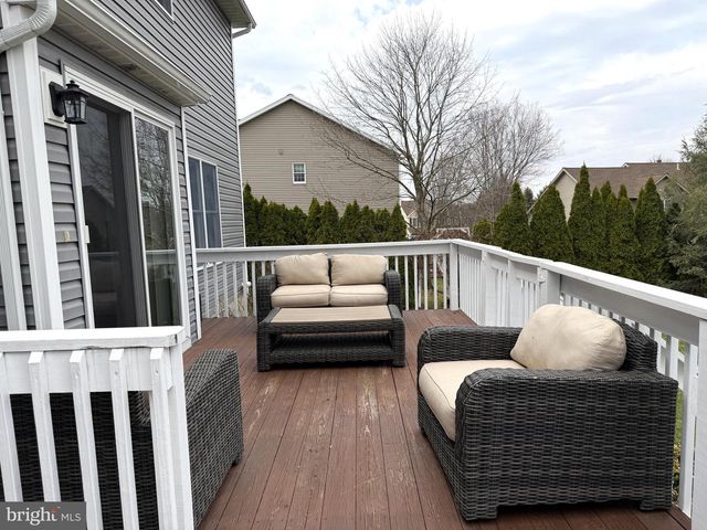 2357 AUTUMNWOOD DR, State College, PA 16801