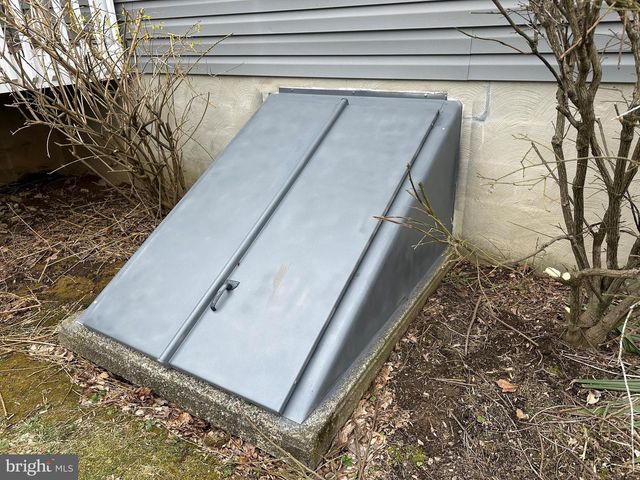 2357 AUTUMNWOOD DR, State College, PA 16801