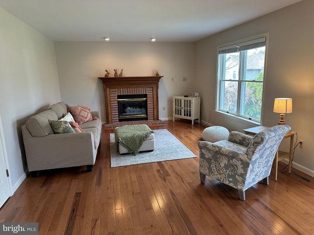 2357 AUTUMNWOOD DR, State College, PA 16801