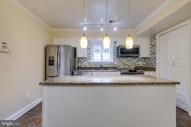 310 NEWMAN CT, Sterling, VA 20164