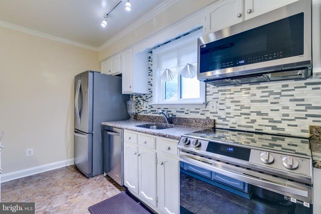 310 NEWMAN CT, Sterling, VA 20164
