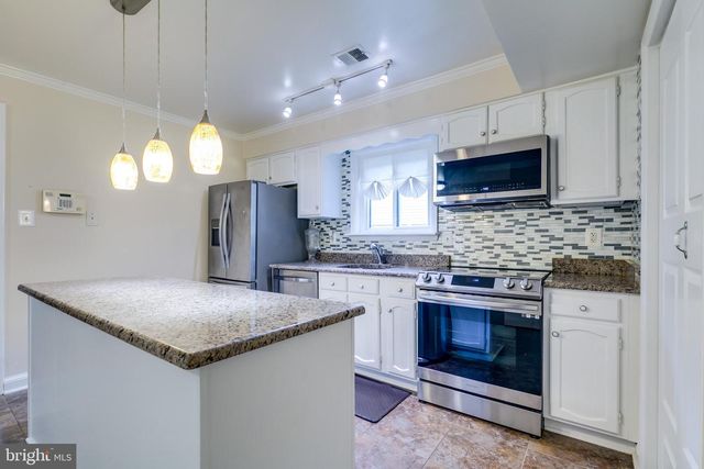 310 NEWMAN CT, Sterling, VA 20164