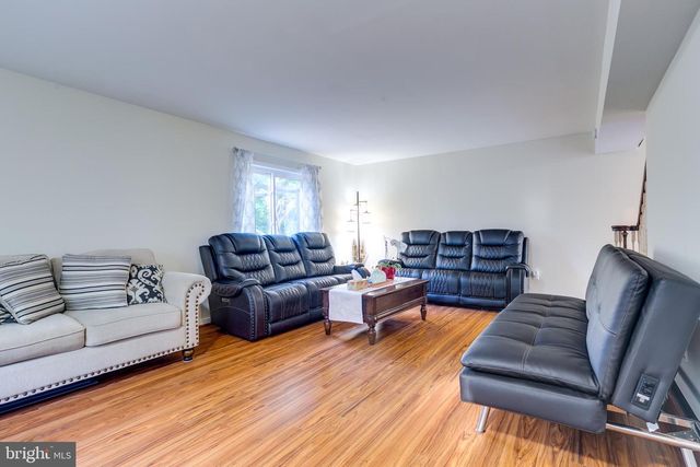 310 NEWMAN CT, Sterling, VA 20164