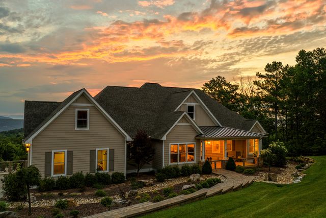470 Lookout View Drive, Jasper, TN 37347
