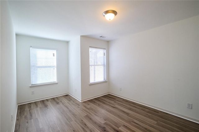 1942 Paxton Ridge Ct, Lilburn, GA 30047