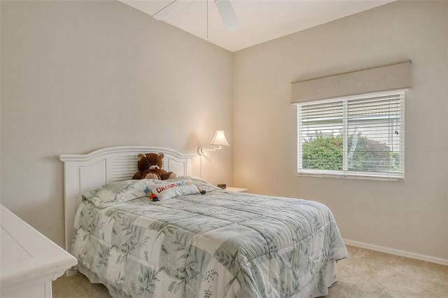 9411 FOREST HILLS CIRCLE, Sarasota, FL 34238