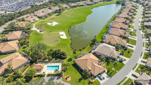 9411 FOREST HILLS CIRCLE, Sarasota, FL 34238