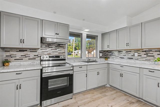 535 Riverside Drive, Battle Creek, MI 49015