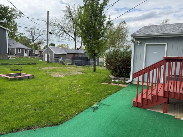 1340 8th Street, Marion, IA 52302