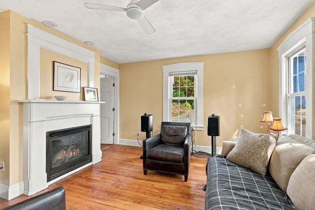 43 Hawkes 1, Marblehead, MA 01945