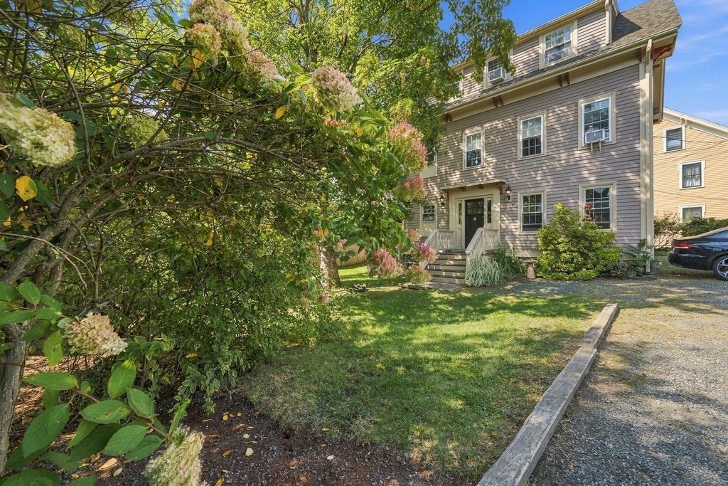 43 Hawkes 1, Marblehead, MA 01945