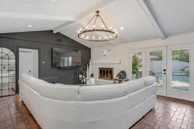 3228 Grantwood Drive, Dallas, TX 75229